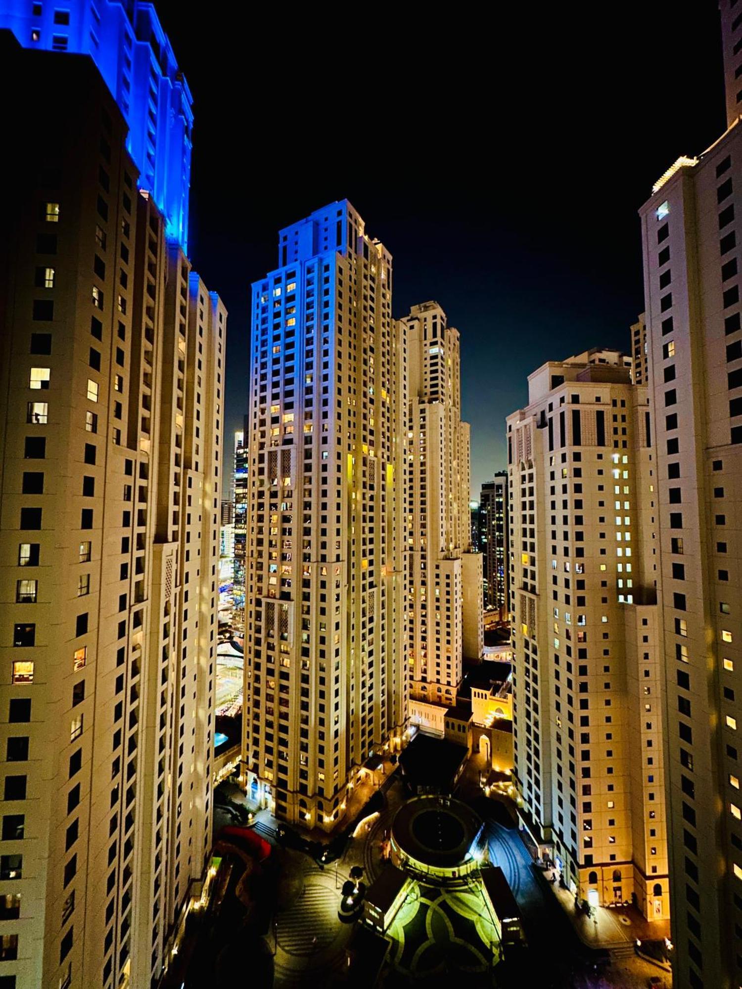 The Aero Hostel Dubai Eksteriør bilde